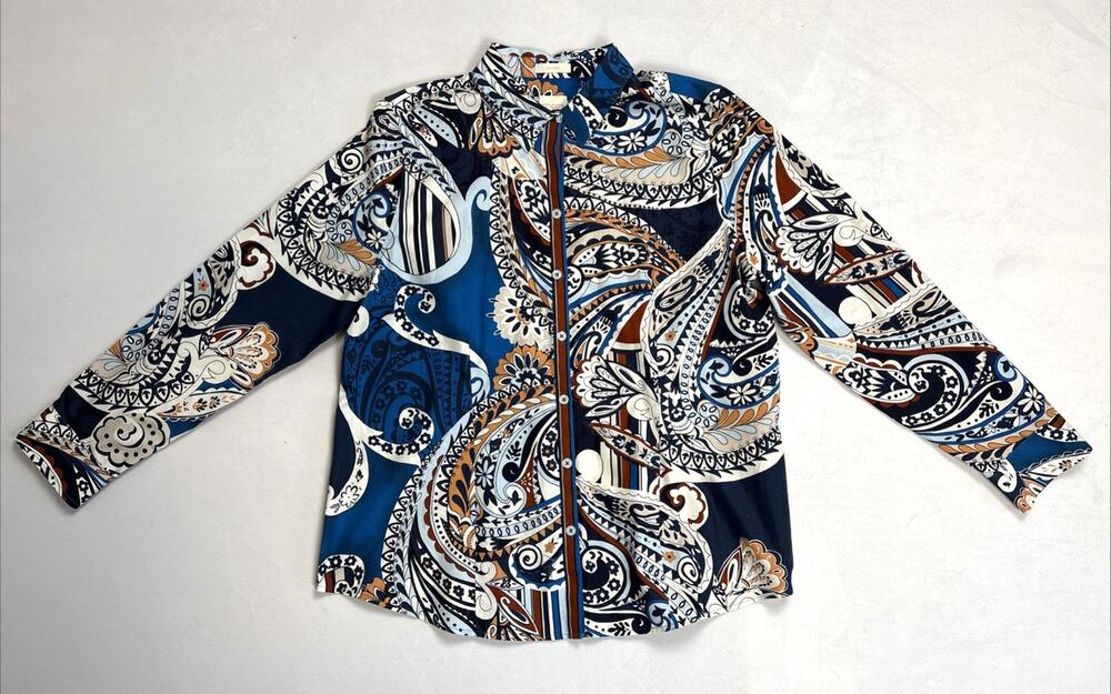 Chico's Blue Paisley Button Up Shirt 2/L 100% Cotton No Iron Colorful Artsy